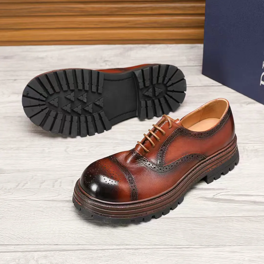 Factory price 540 🕷️🕷️[Dior] Dior's new men's shoes are launched in Hong Kong counters. Official website 1:1 production. Original Italian patented cowhide + water-dyed 🐂 leather lining. Designed by European and American masters. Goodyear craftsmanship, washed cowhide, perfect shape to create counter quality, solid color rubber wear-resistant outsole and classic dazzling toe! Super versatile and very comfortable. High-end without losing taste, fashionable and novel! ! Absolute focus! Colors optional, code number 38-44 (45 customized)